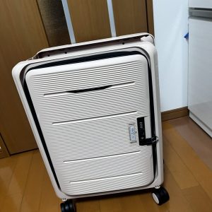 スーツケースの福袋2023-4-3