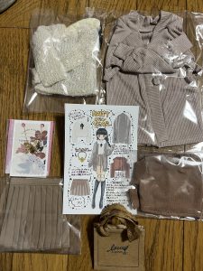 イズリキュールの福袋の中身2025-2-1