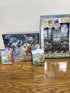 ラッキートレカの福袋の中身2025-2-1