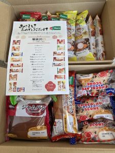 敷島製パンの福袋の中身2025-1-1